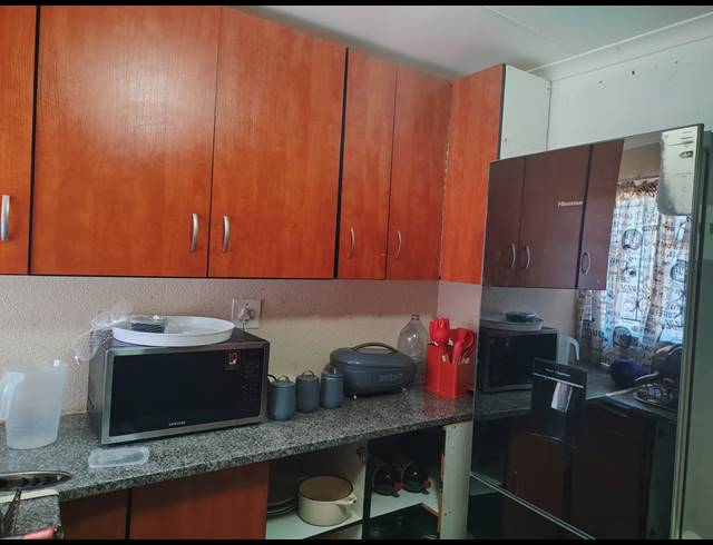 3 BEDROOM HOUSE FOR SALE IN TLHABANE WEST